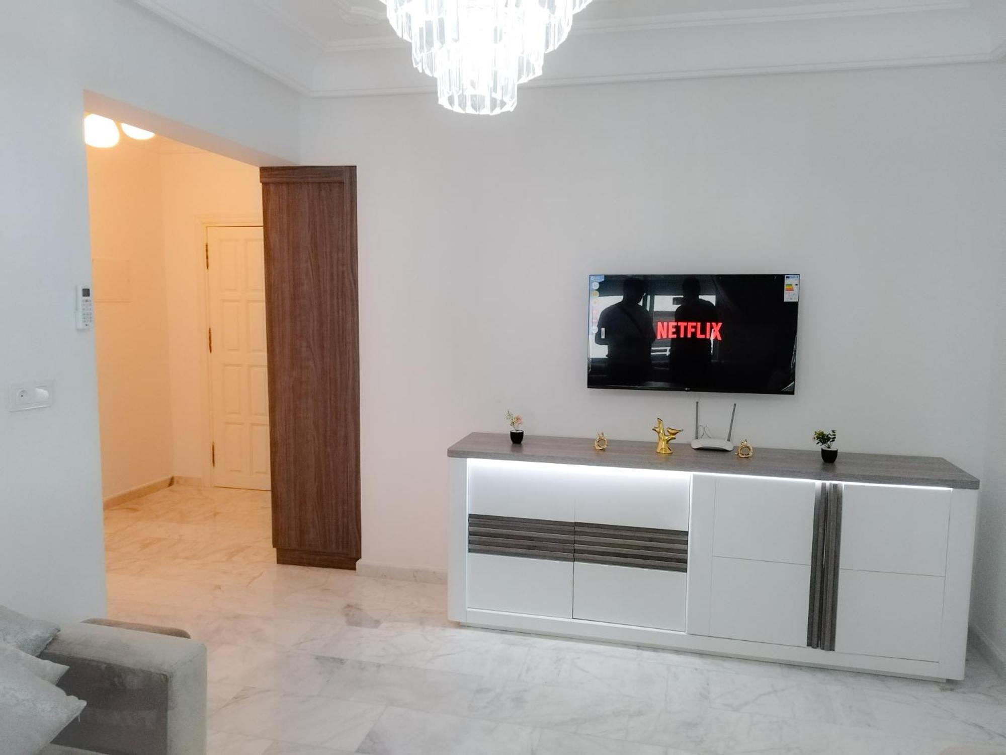 Incroyable Appartement A Playa Enface Cafe Sky 17 Tangier Exterior photo
