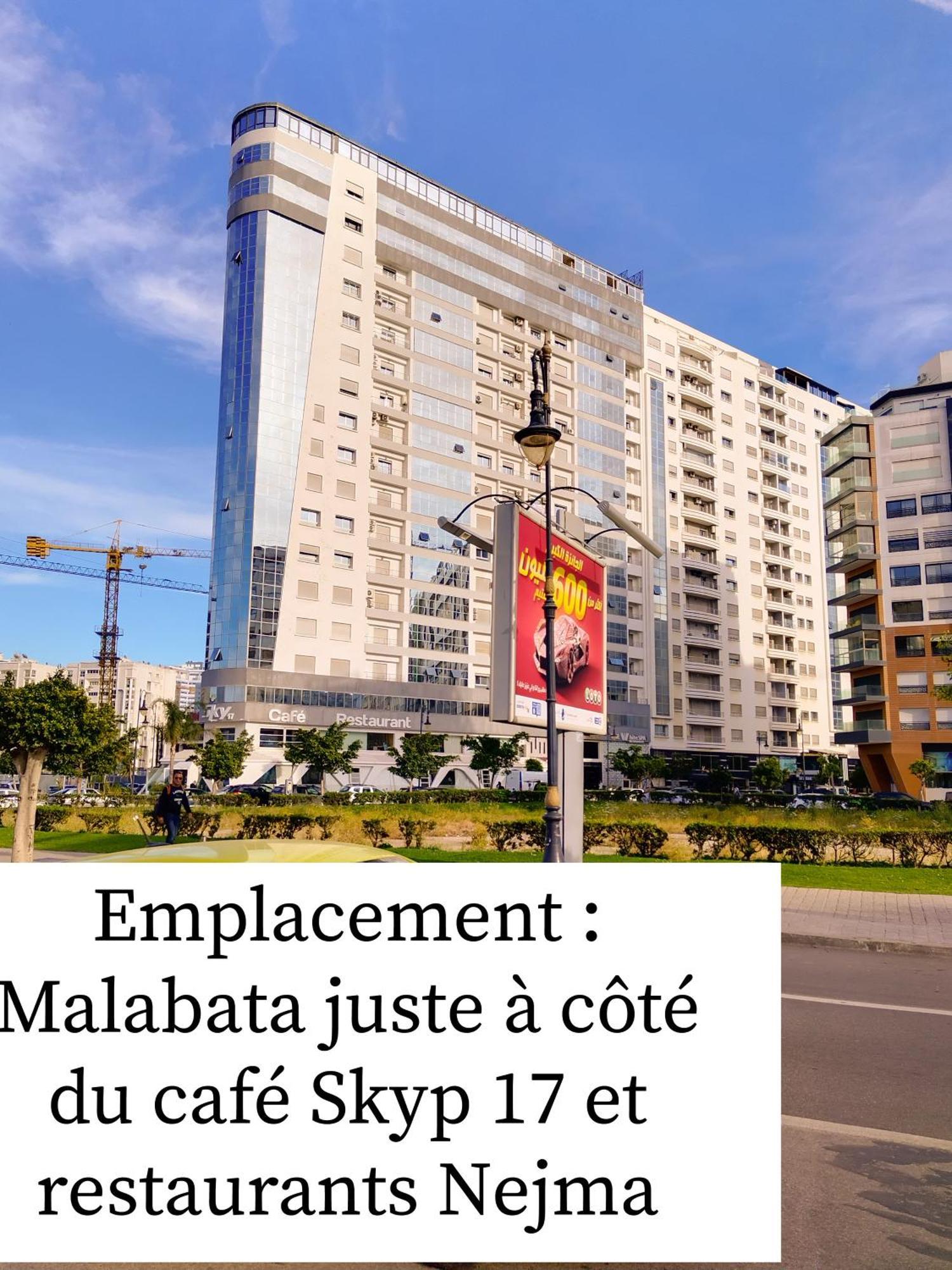 Incroyable Appartement A Playa Enface Cafe Sky 17 Tangier Exterior photo